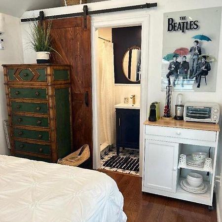 Adorable 1 Bedroom Cottage Нью-Йорк Екстер'єр фото